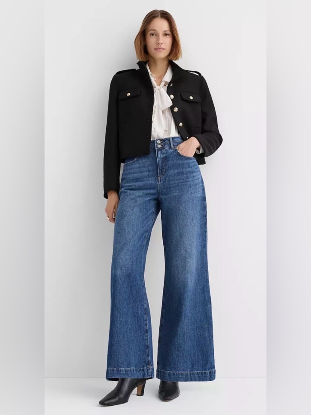 NWT LOFT Wide-Leg High-Rise Palazzo Jeans in Classic Mid Wash Size 29/8.